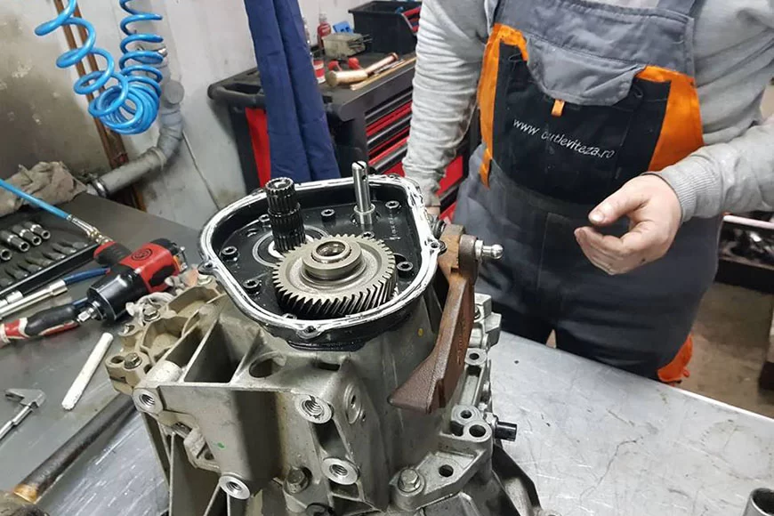 Service cutie viteze - Diagnoză, reparații și întreținere cutii manuale și automate la DasWerkstatt Brașov